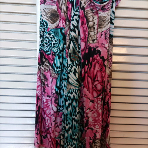 Colorful dress used, size medium to large, with belt