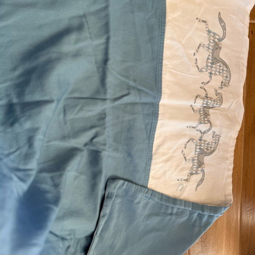 Baby bedding set with duvet cover and pillowcase like new