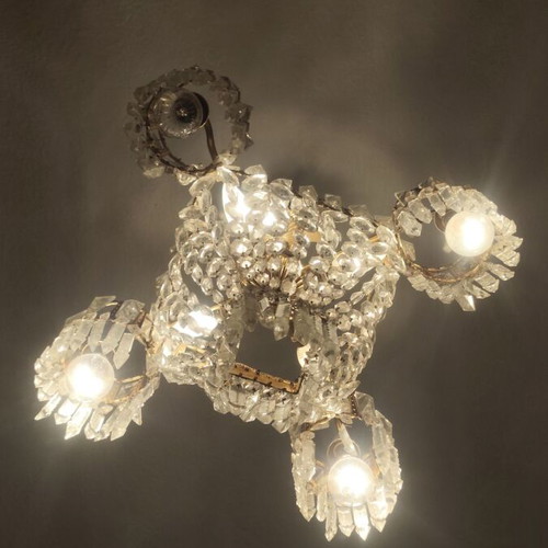 Crystal chandelier used with 10 bulbs