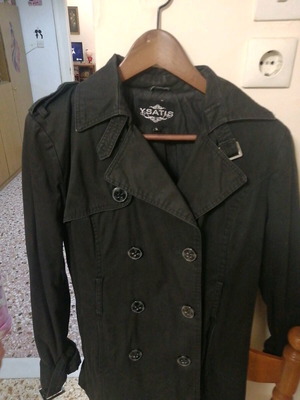 YSATIS women's trench coat size Medium like new, black