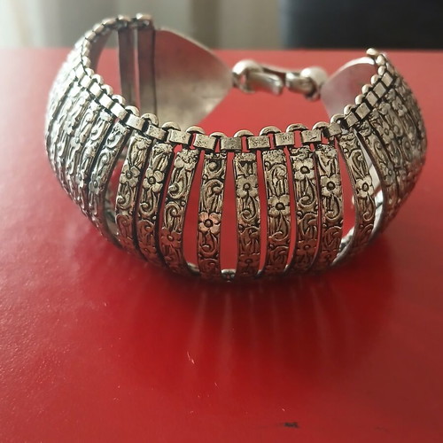 Bracelet handmade, like new, alpaca metal