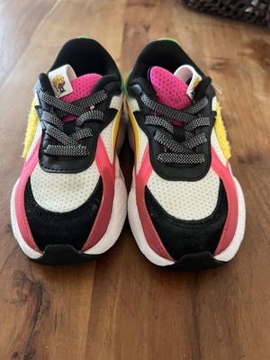 Puma kids sneakers