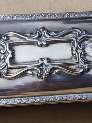 Vintage mechanical clothes brush like new with silver-plated lid