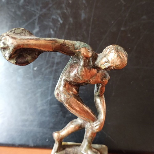 Discobolus statuette like new, small bronze on marble base