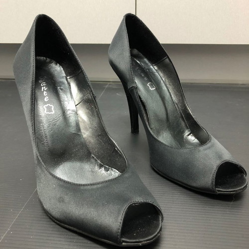 Sante Satin Peep Toe Heels Size 38 New with Rhinestones