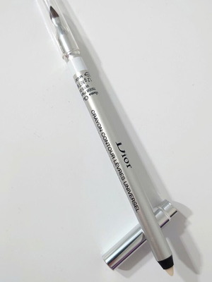 Dior Contour Universel lip pencil new