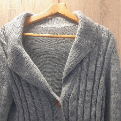 Wool cardigan men's used medium with pattern