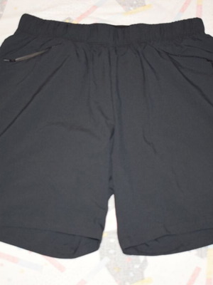Asics 2in1 7 inch men's shorts, size M