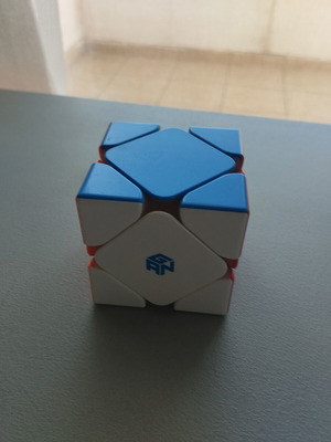 GAN Rubik's Skweb cube