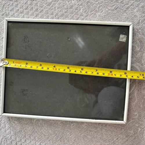 Wall or tabletop frame used 23x18 cm with scratches