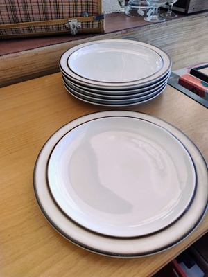 Thomas Germany set of six shallow porcelain dinner plates, vintage mid century