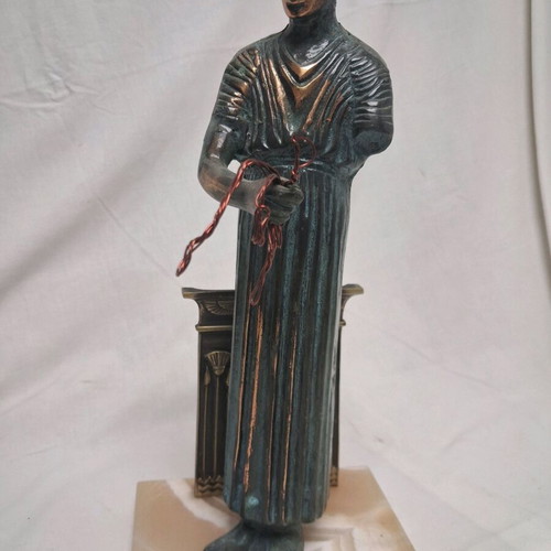 Massive Bronze Charioteer of Delphi used on onyx base