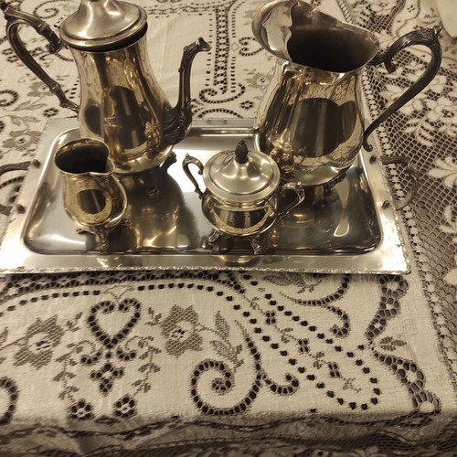 Silver-plated decorative canteen container tray set used