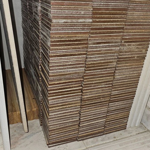Fiorano Italian tiles 9.5cm x 9.5cm new, pack of 810, beige and gray