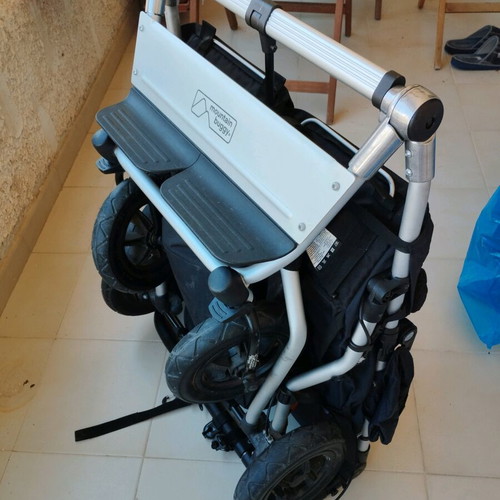 Mountain Buggy Duet twin stroller like new, narrow and off road