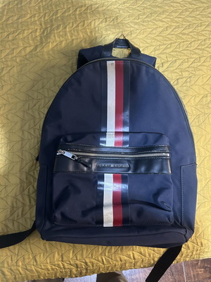 Tommy Hilfiger backpack used, blue with sport style