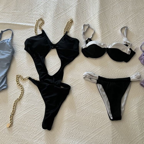 Swimsuit pack small size used