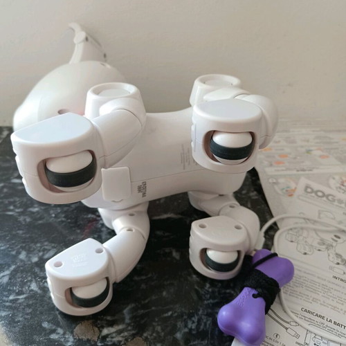 Giochi Preziosi Dog-E electronic robotic toy like new for ages 6+