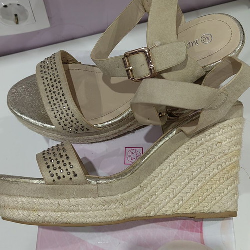 Women's platform sandals size 40 used, beige