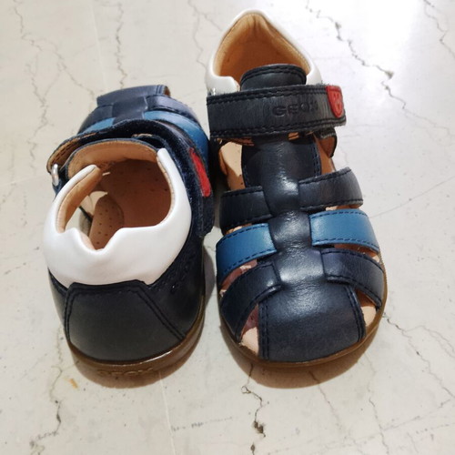 Geox B Sandal Macchia kids sandals size 23 like new, blue leather