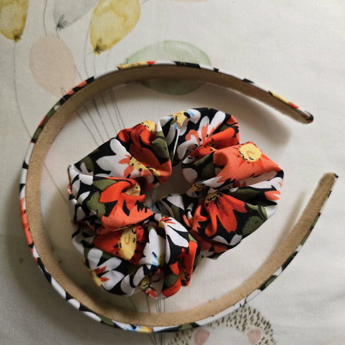 Set of colorful headband and scrunchie orange, new