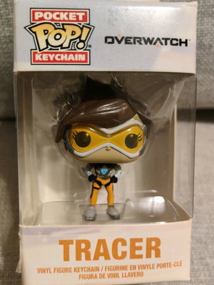Tracer Overwatch Pocket Pop keychain new
