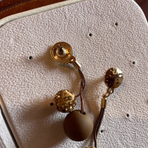 Earrings brown and beige with rhinestones like new, unworn