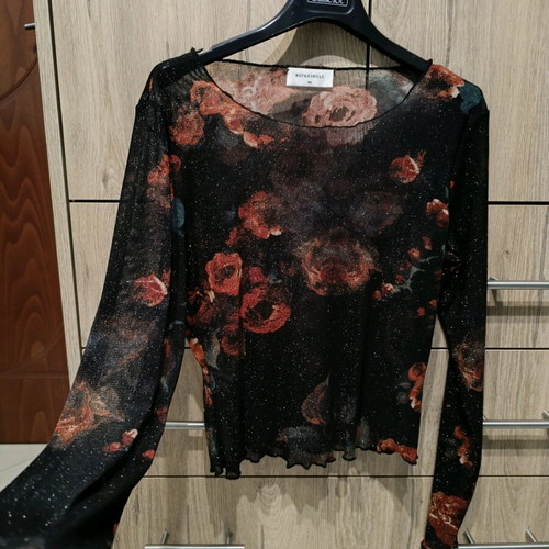 Rut & Circle semi-transparent blouse multicolor like new with flowers
