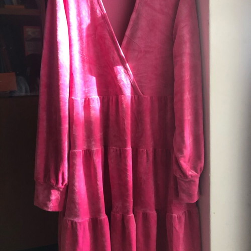 Velvet pink dress new, Shine 2gether, size M