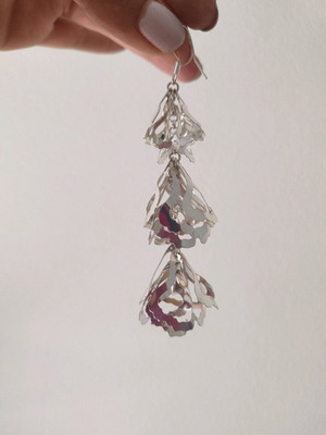 Silver dangling earrings new, unused