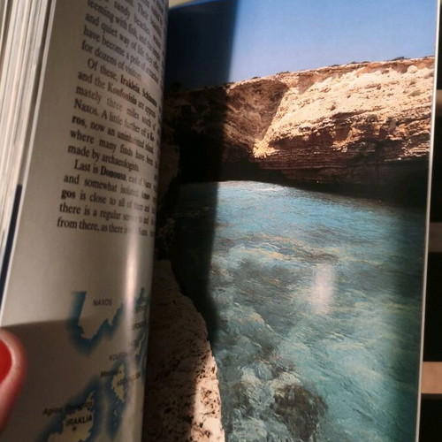 Naxos Travel Guide like new, English