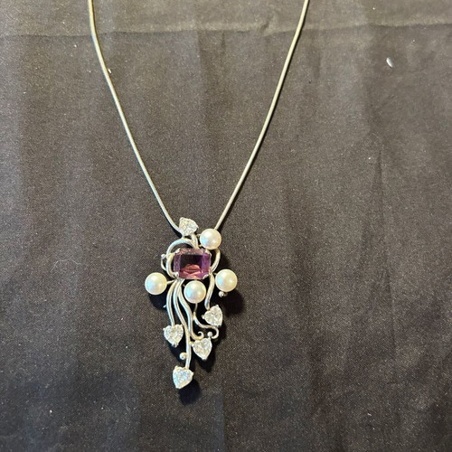 Vintage silver 925 necklace like new, pink and white