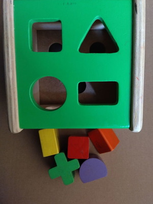 Ξύλινο παιχνίδι ταξινόμησης σχημάτων Wonderworld μεταχειρισμένο