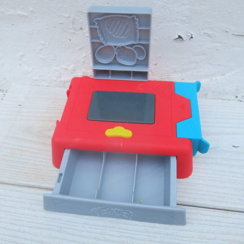 Play Doh Dentist Used With Cash Register And Kitchen Accessories