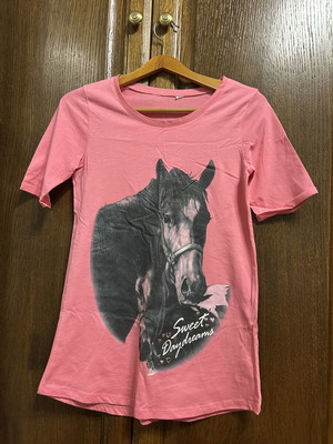 Girls' pink blouse size small, like new