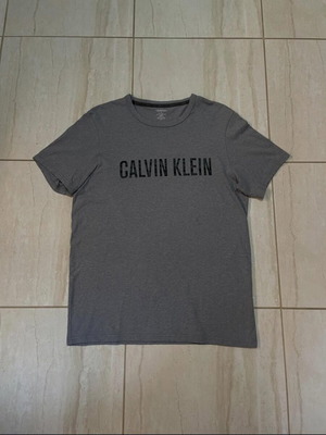 Calvin Klein grey T-shirt, medium