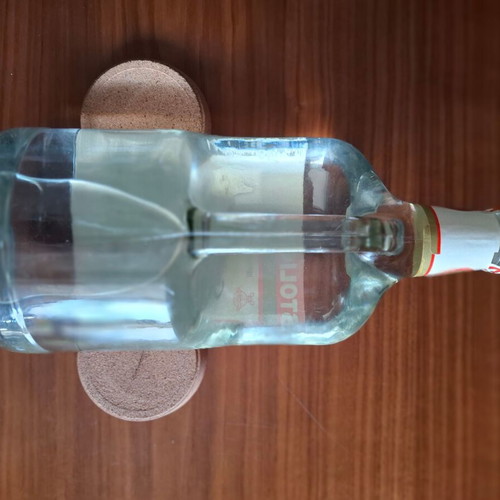 Vodka Stolichnaya 1,75 λίτρου σφραγισμένη δεκαετίας 1980 καινούργια