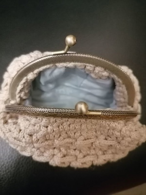 Women's knitted handmade wallet new, beige with silver clasp