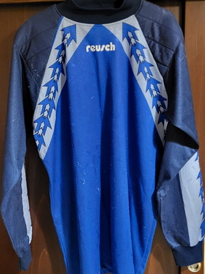 Goalkeeper set used