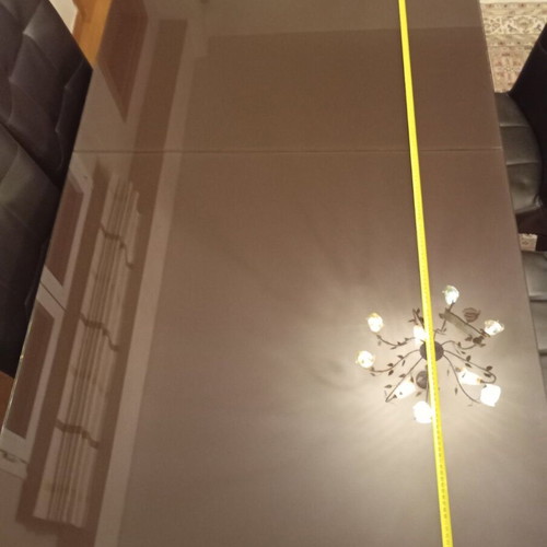 Wedge glass table like new 1.80x1.00 closed & 2.20x1.00 open