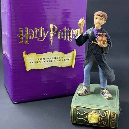 Ron Weasley Storyteller Figurine Harry Potter new