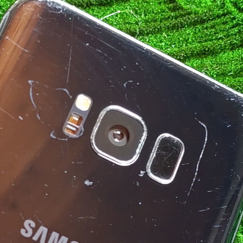 Samsung Galaxy S8+ smartphone for parts or repair