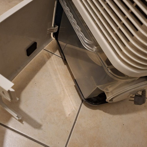 Dehumidifier like new