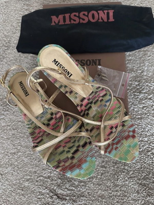 Missoni sandals like new, gold leather, size 37.5, 6cm heel
