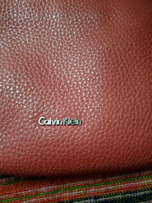 Calvin Klein small leather crossbody bag like new, red