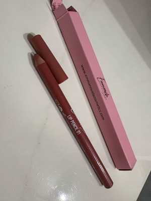 Emmanouela cosmetics 01 ροζ nude lip pencil μολύβι χειλιών