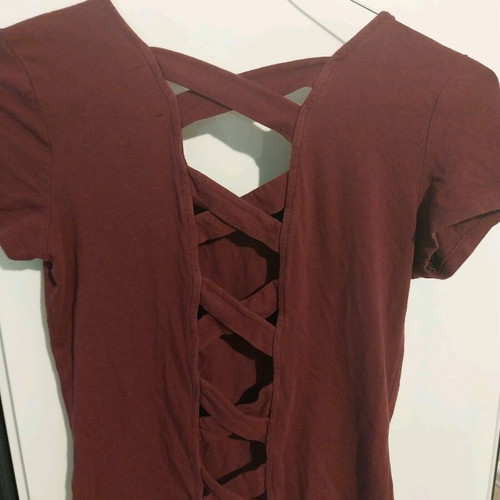 Bershka t-shirt used, burgundy, size M