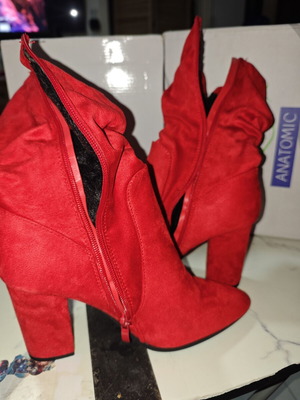 Red boots with heel size 39 new sweat fabric