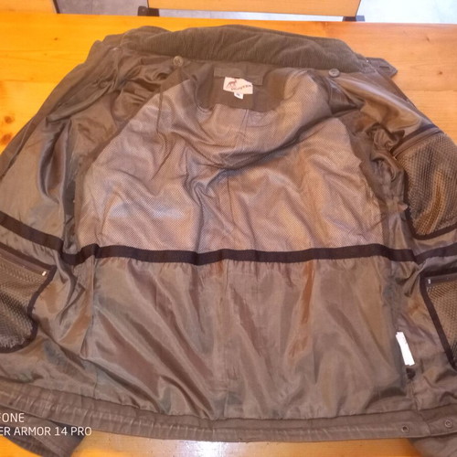 Pro Hunder hunting jacket like new, waterproof