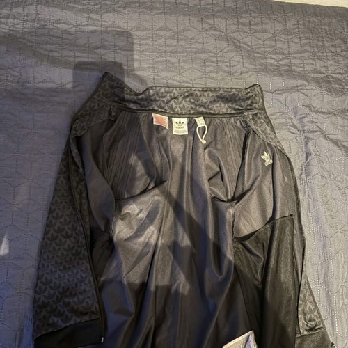 Adidas kids sport active wear jacket, black, size 152 cm
